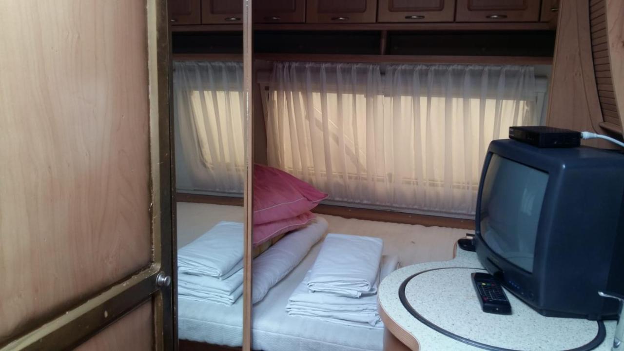 Caravans Magda นีคอร์เซ ภายนอก รูปภาพ
