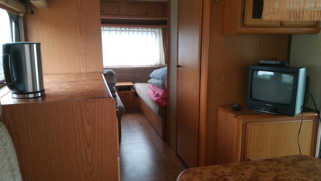 Caravans Magda นีคอร์เซ ห้อง รูปภาพ